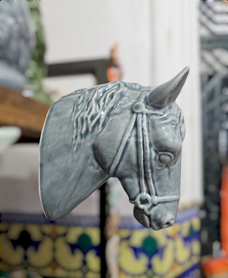 WhatsApp Image 2024-02-27 at 19.41.14 (1) Cabeza Caballo Gris Pastel